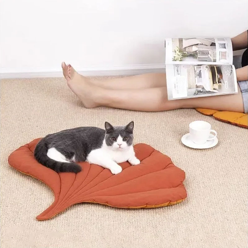 Outdoor Camping Dog Bed - Cojín Reversible para Mascotas con Diseño